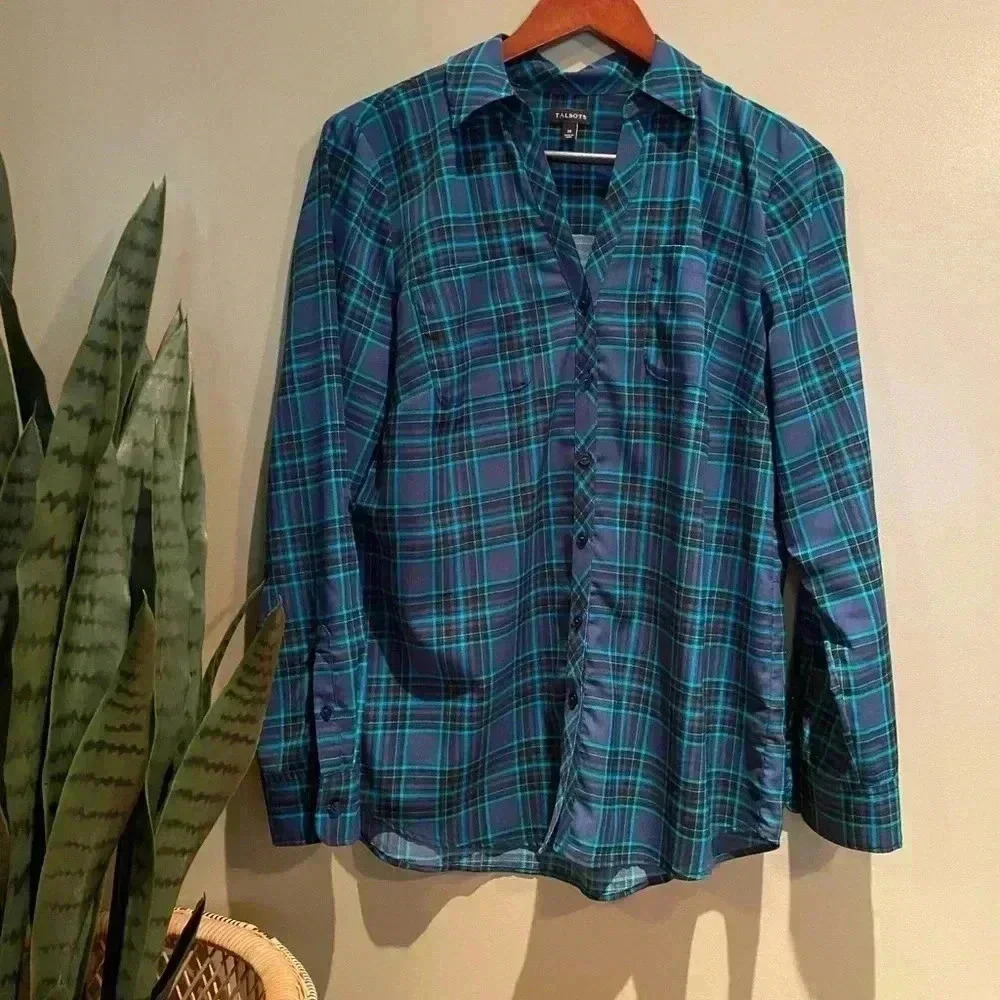 TALBOTS WOMENS PLAID BUTTON DOWN